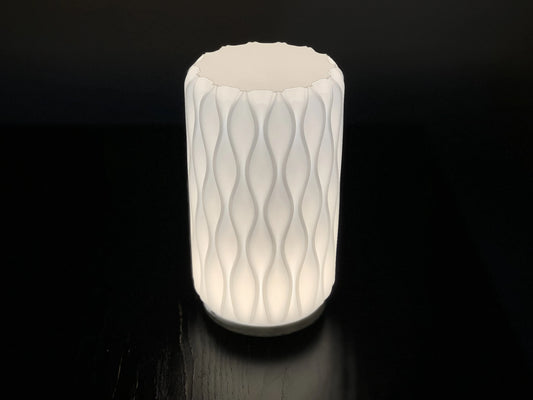 Modern Nordic Ripple Glow Table Lamp – Elegant LED Bedside Night Light ✨